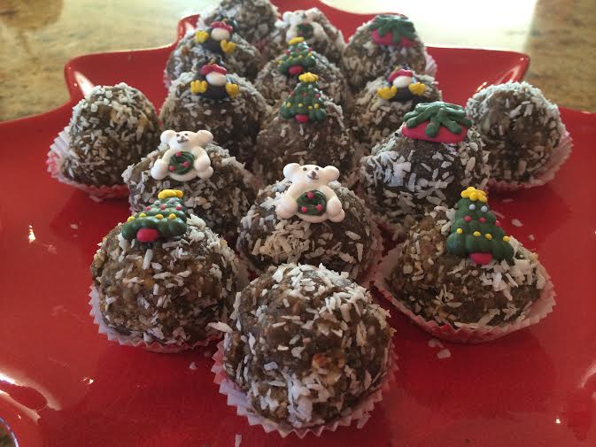 Gingerbread Cookie Christmas Bites