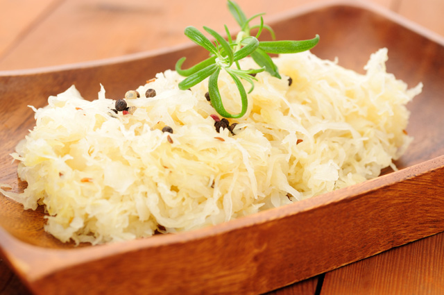 raw-vegan-fermented-cabbage-sauerkraut