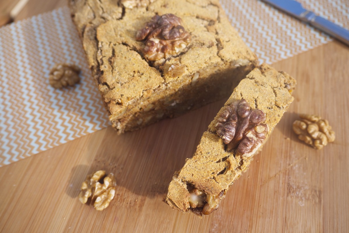 Gluten-free Banana and Walnut Cinnamon Loaf