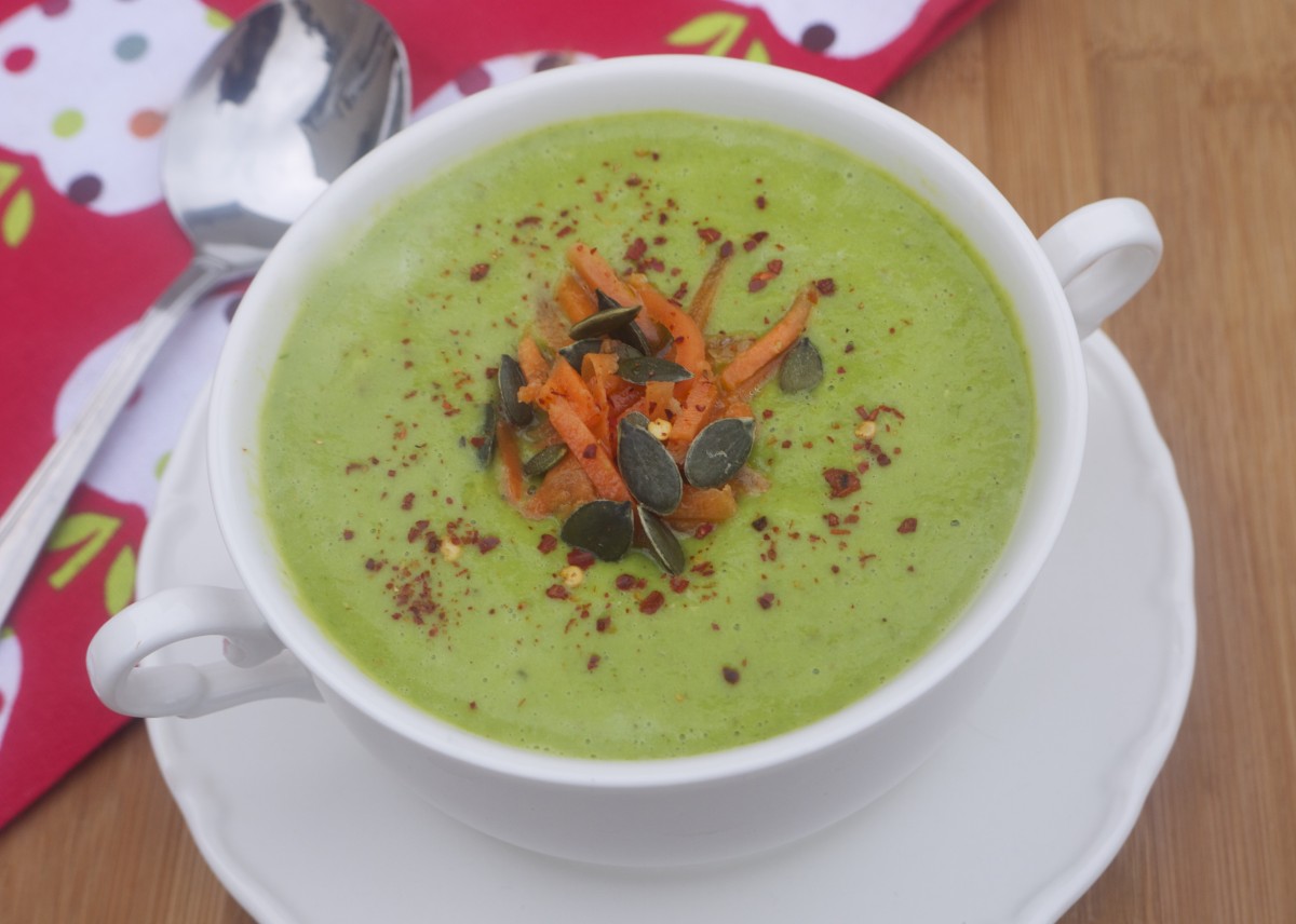 Creamy Pea and Roast Asparagus Soup