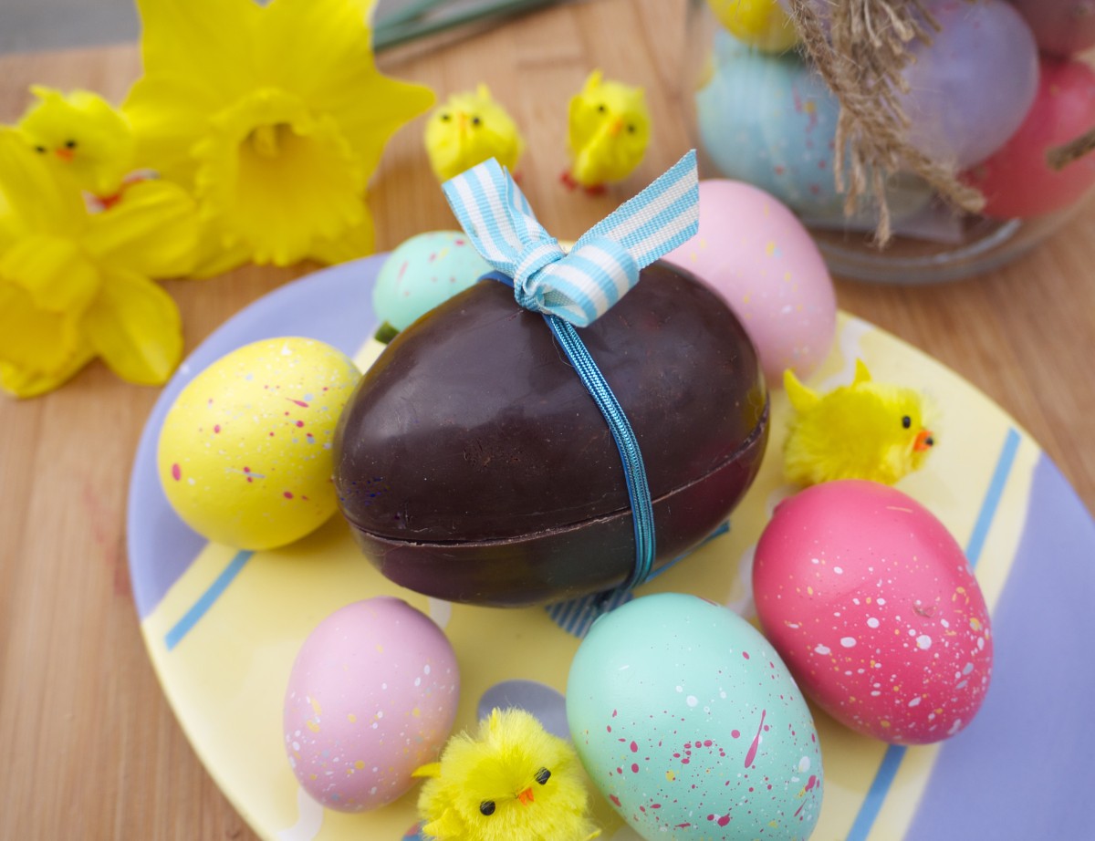 Vanilla-Maple Cream Easter Eggs