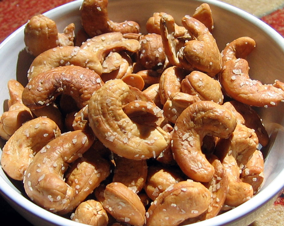 cashews3