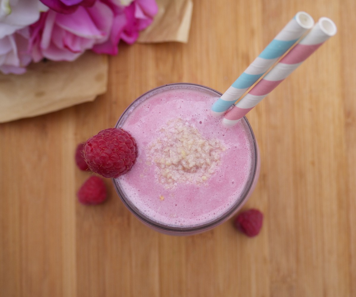 Raspberry Shortbread Smoothie