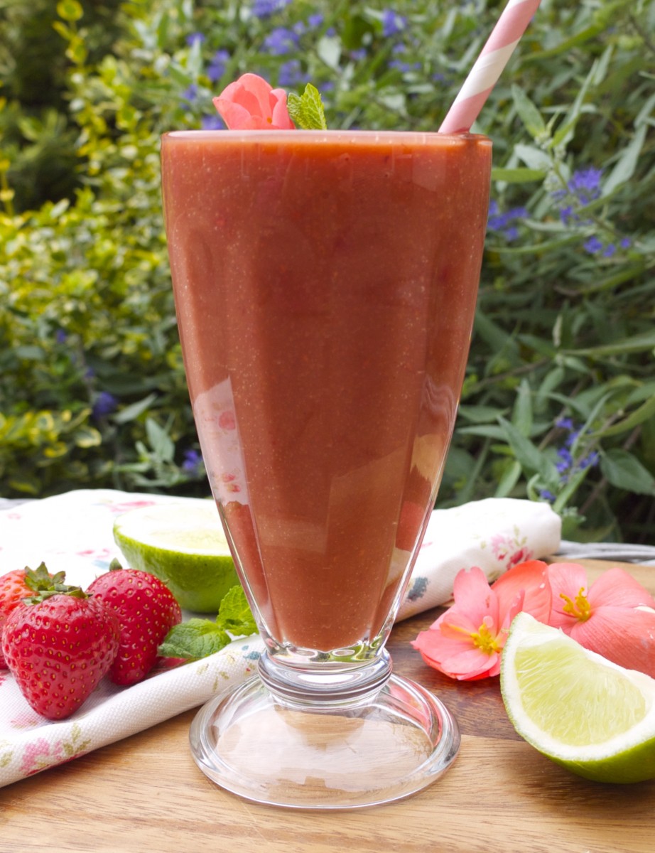 ACE Antioxidant Smoothie - Rosanna Davison Nutrition