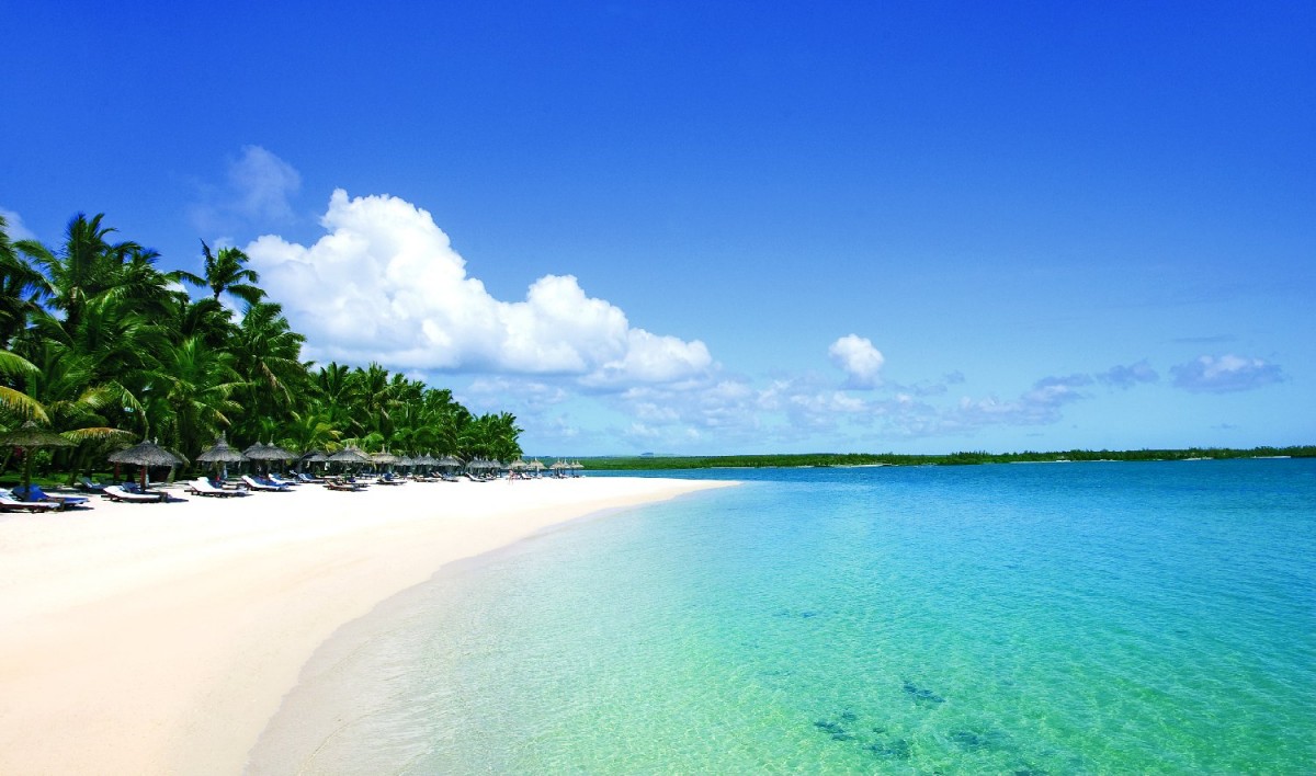 one-and-only-le-saint-geran-le-saint-geran-mauritius-beach-1