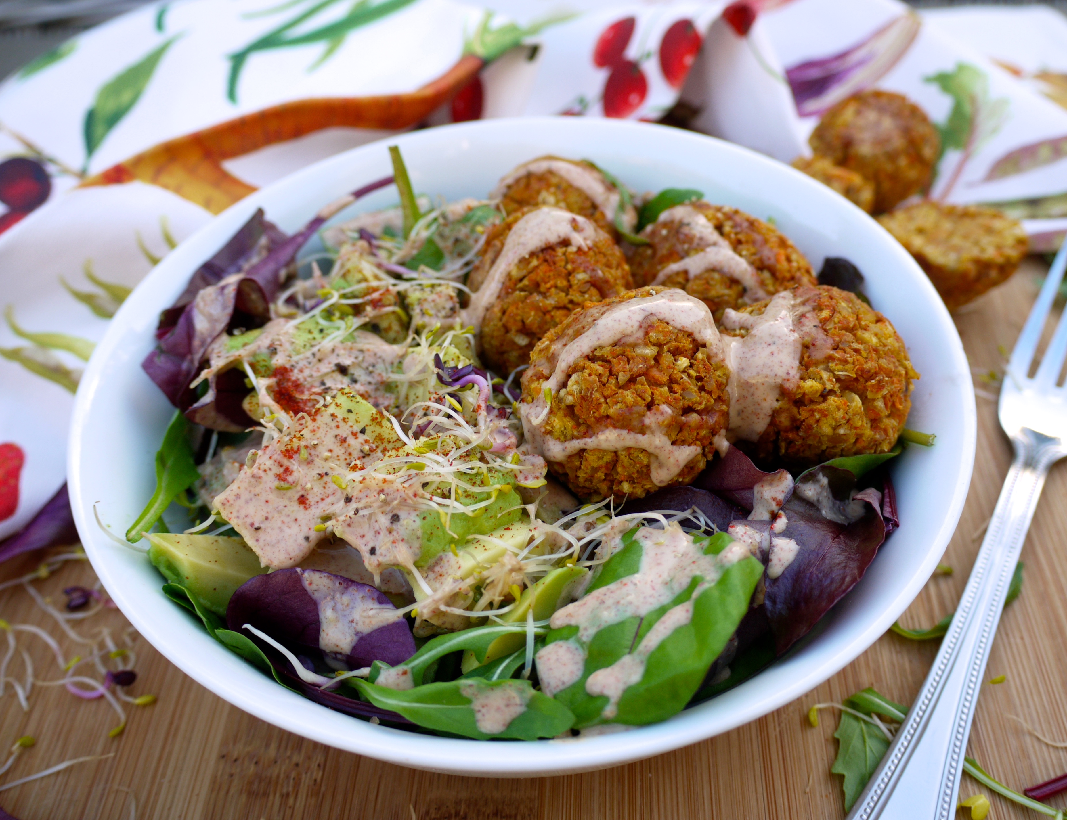 Healthy Baked Falafels With A Spicy Peanut Sauce - Rosanna Davison ...