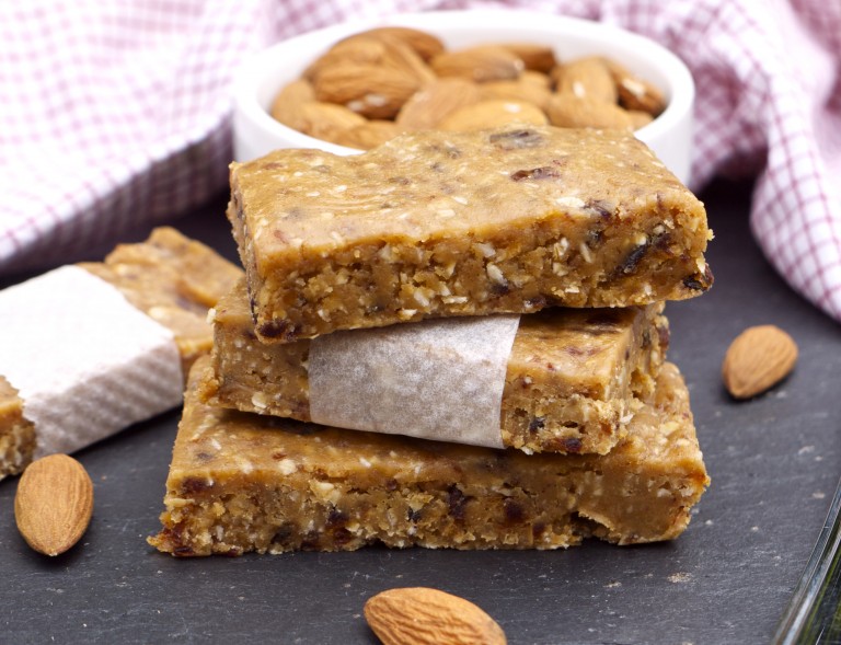 Nutty NoBake Vanilla Protein Bars Rosanna Davison Nutrition
