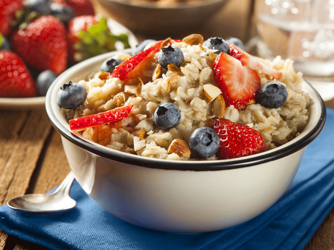 Oatmeal_shutterstock_173846588_RT