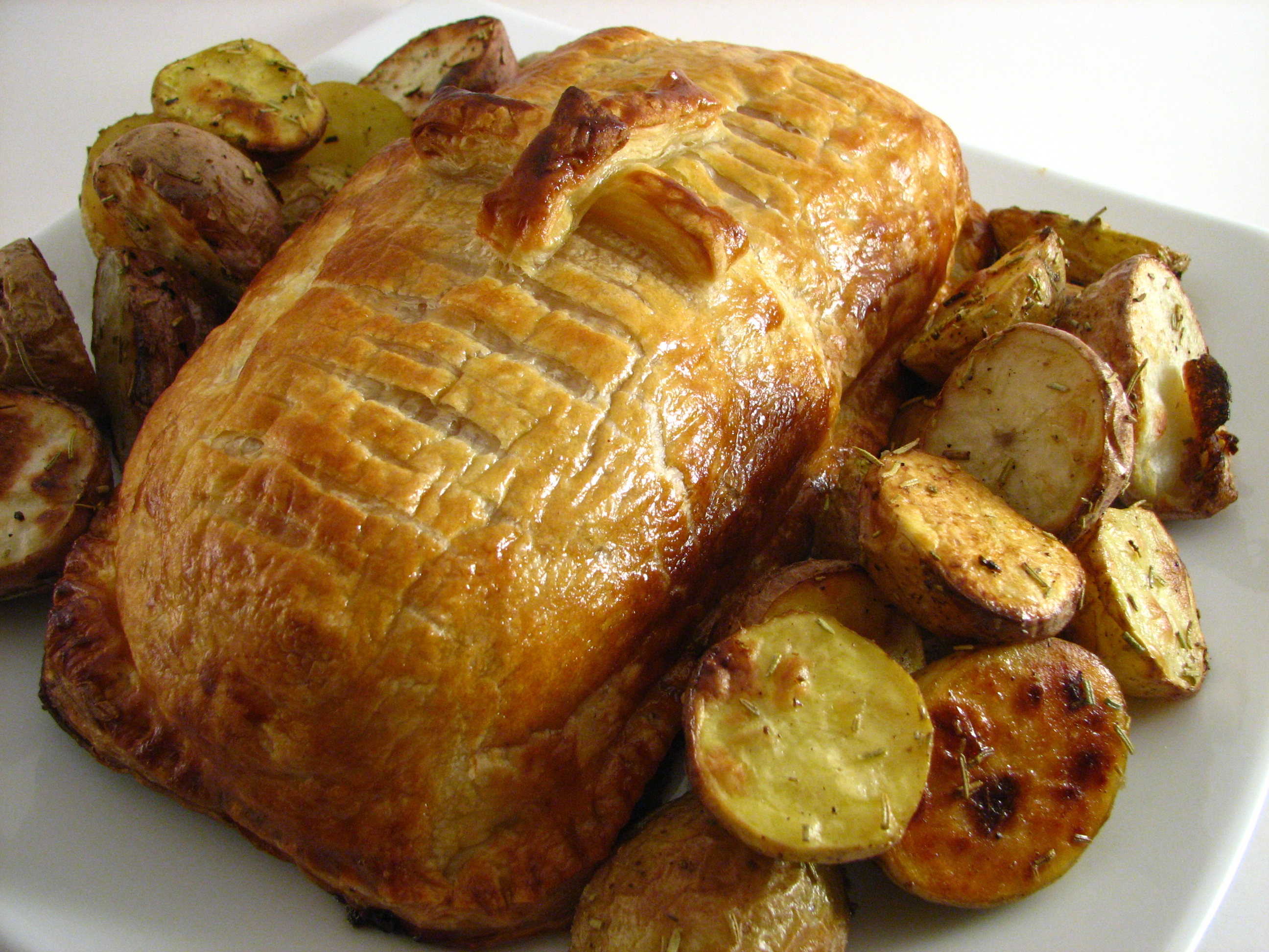 Beef_Wellington_-_Whole