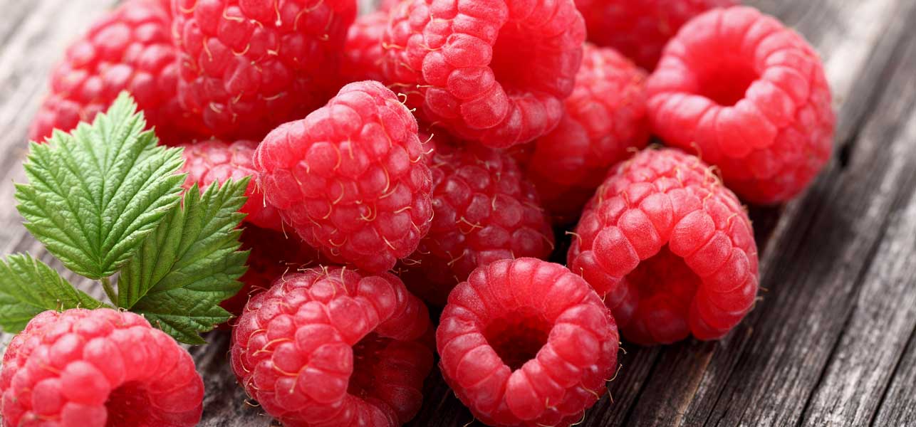 17-Amazing-Benefits-Of-Raspberries-For-Skin-Hair-And-Health