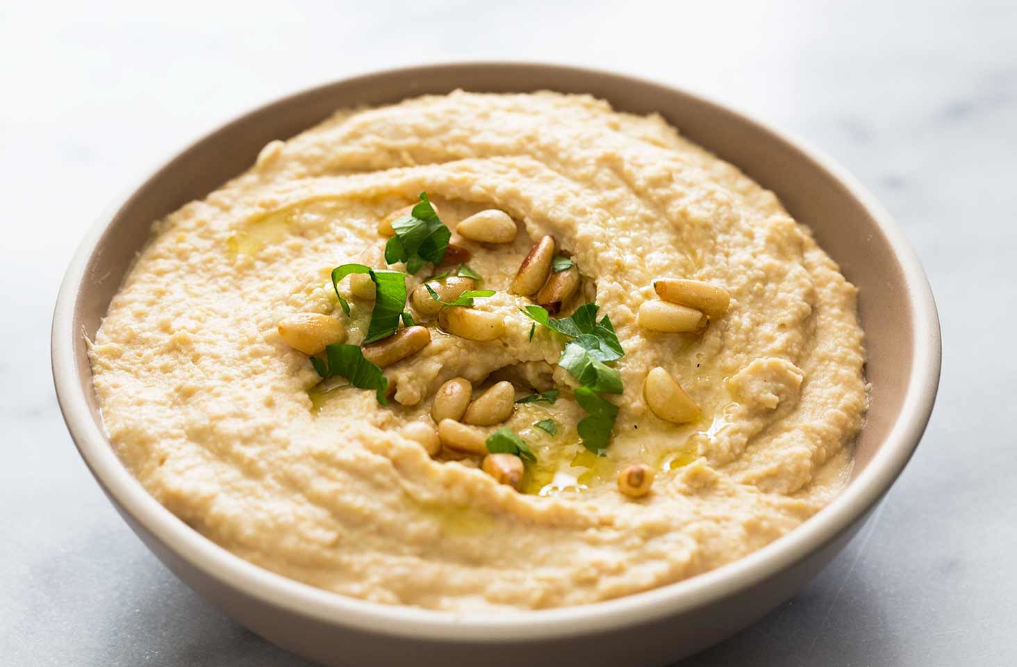 hummus-horiz-a-1200