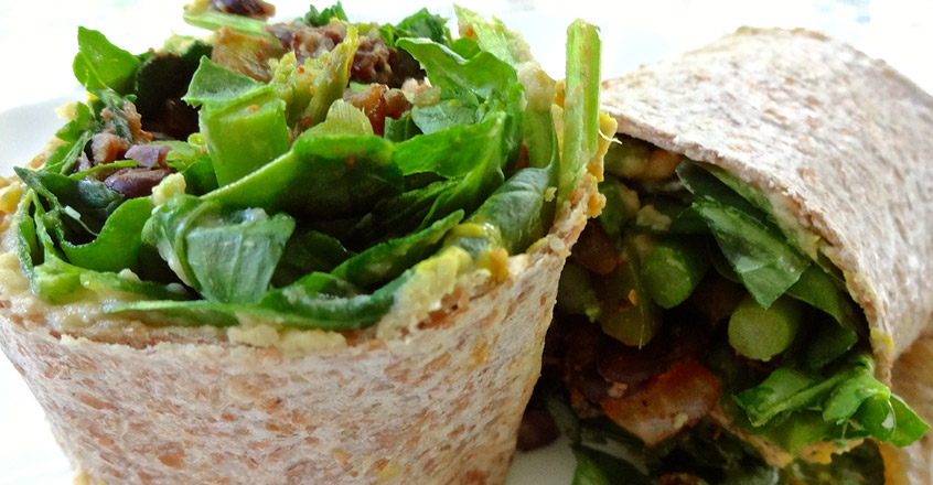 recipe-salad-wrap-beans-greens