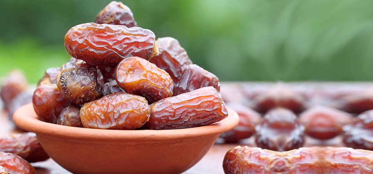 17-Amazing-Benefits-Of-Dates-For-Skin-Hair-And-Health