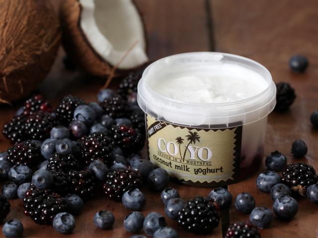 coyo_coconut_yoghurt__medium_4x3