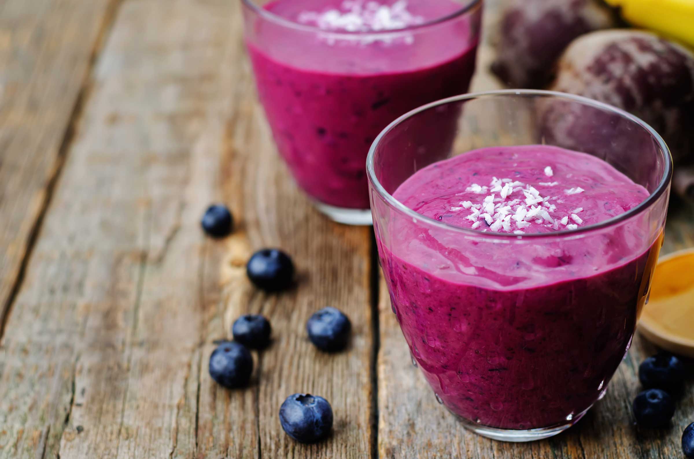 05-fruit-smoothies-blueberry-flaxseed