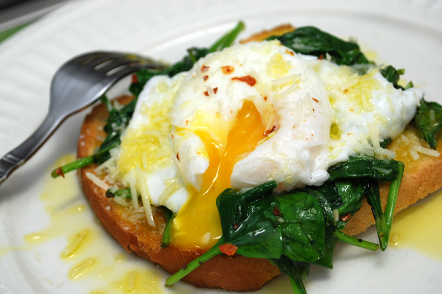 209-spinach-poached-egg