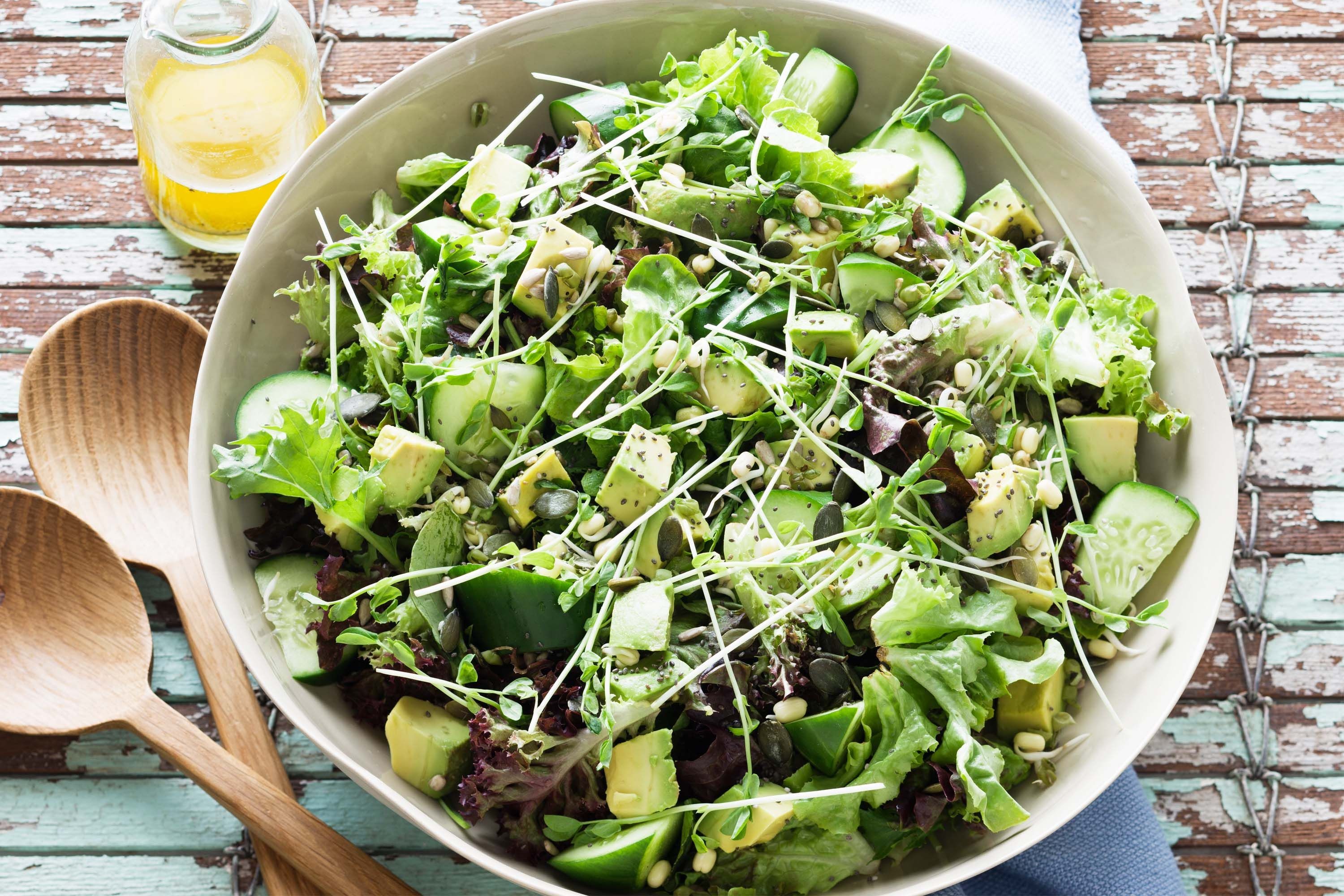 easy-green-superfood-salad-68411-1