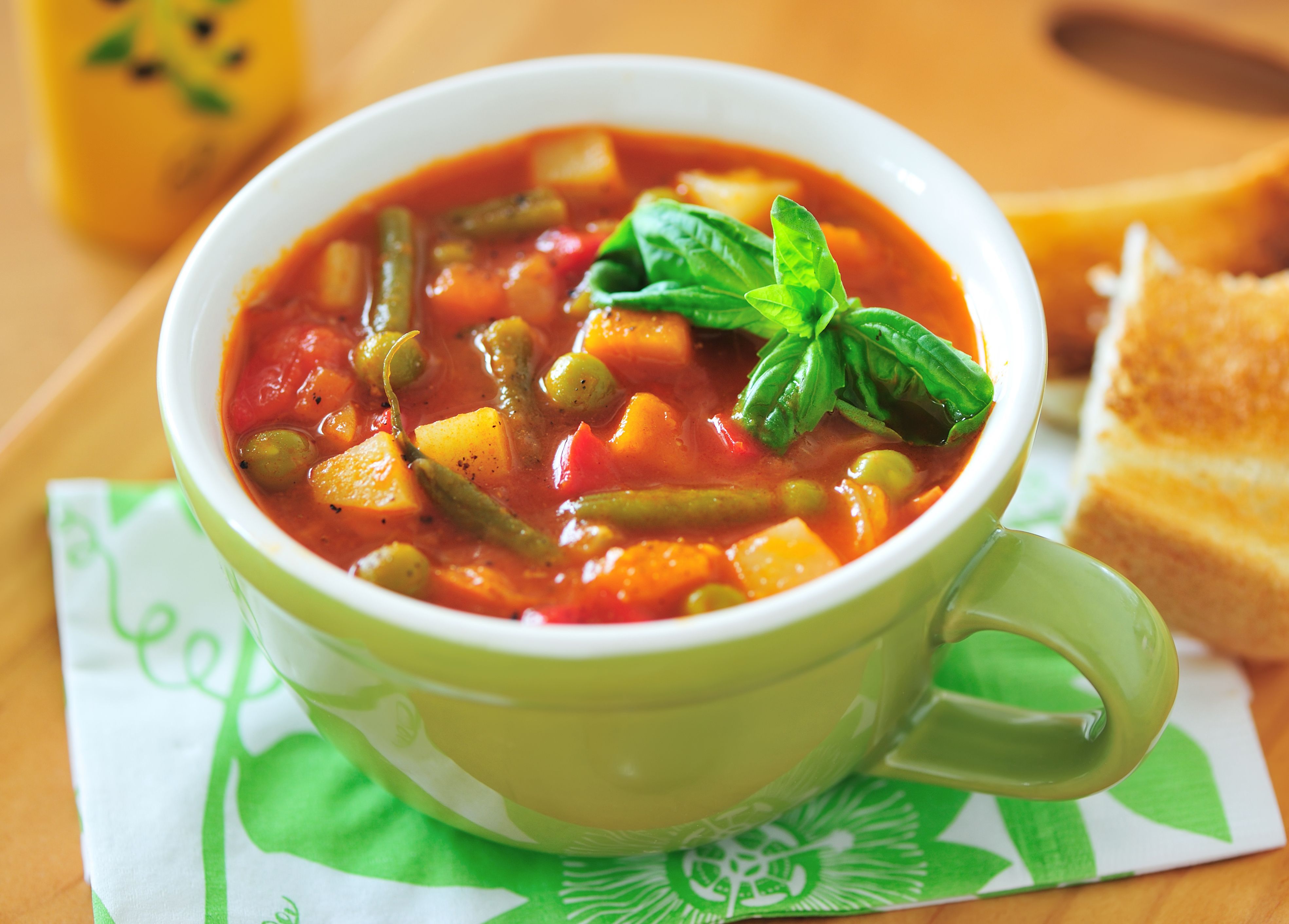 close-up-of-a-cup-of-minestrone-soup-170619278-588b932a5f9b5874ee58ac21