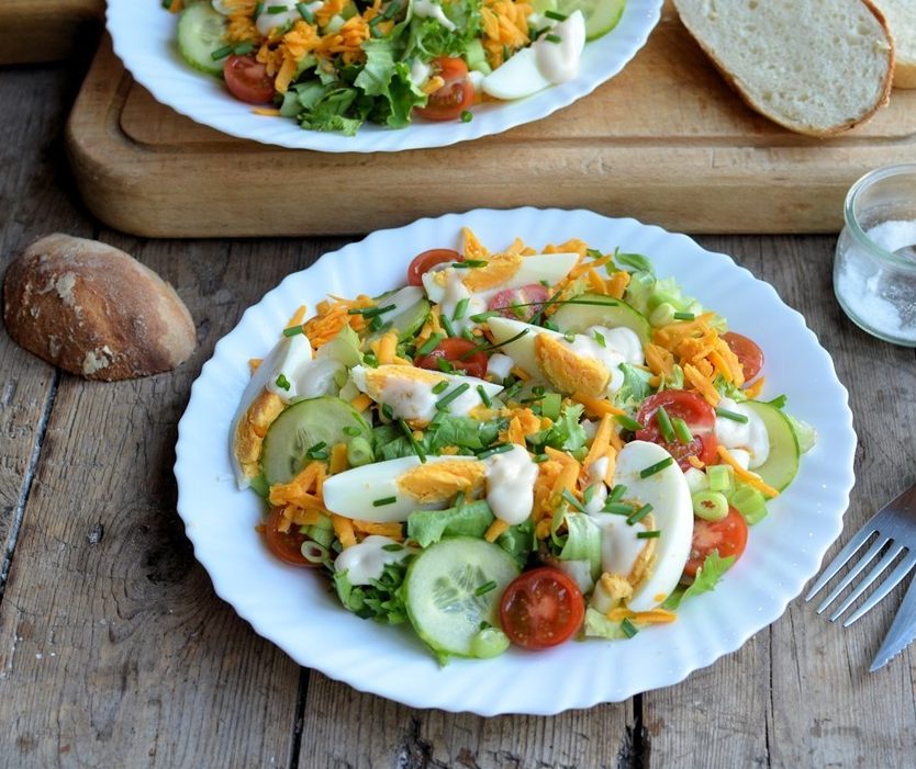 english-garden-salad-with-cheese-and-eggs