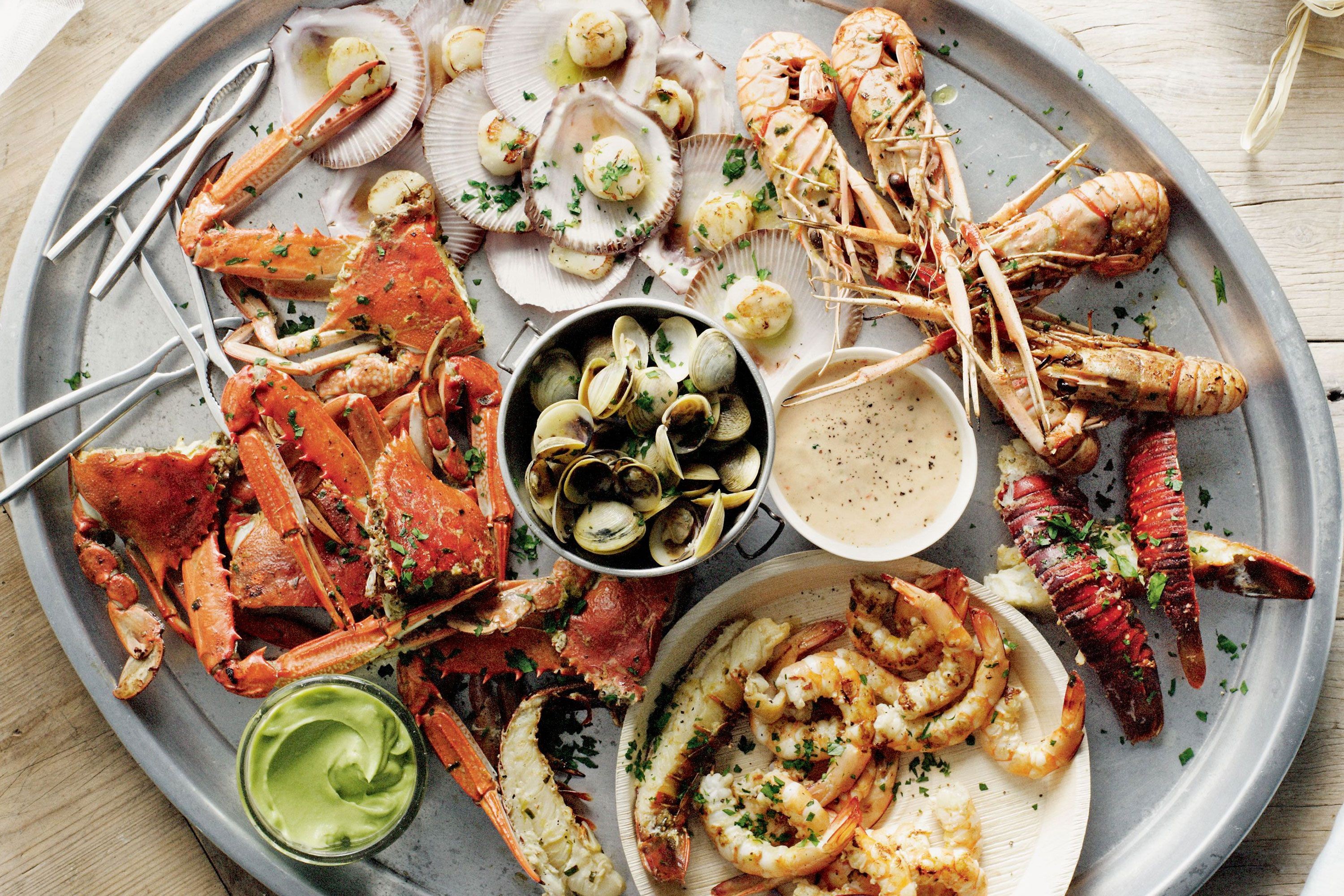 grilled-seafood-platter-81225-1